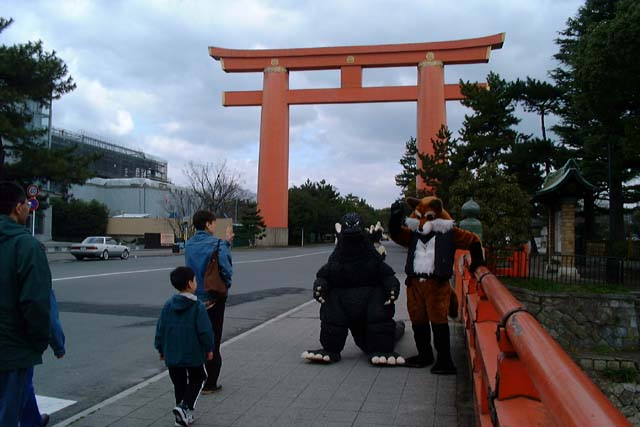 [torii_god_alex02.jpg]