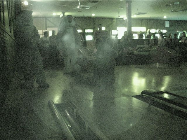 [20020328_FursuitBowling_41.jpg]