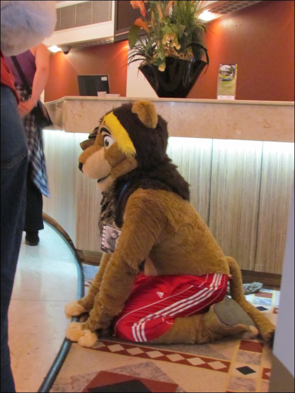 [Devilwuff_CF2012_110.jpg]