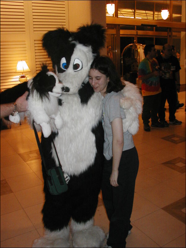 [TuxSkunk_FC2003_021.jpg]