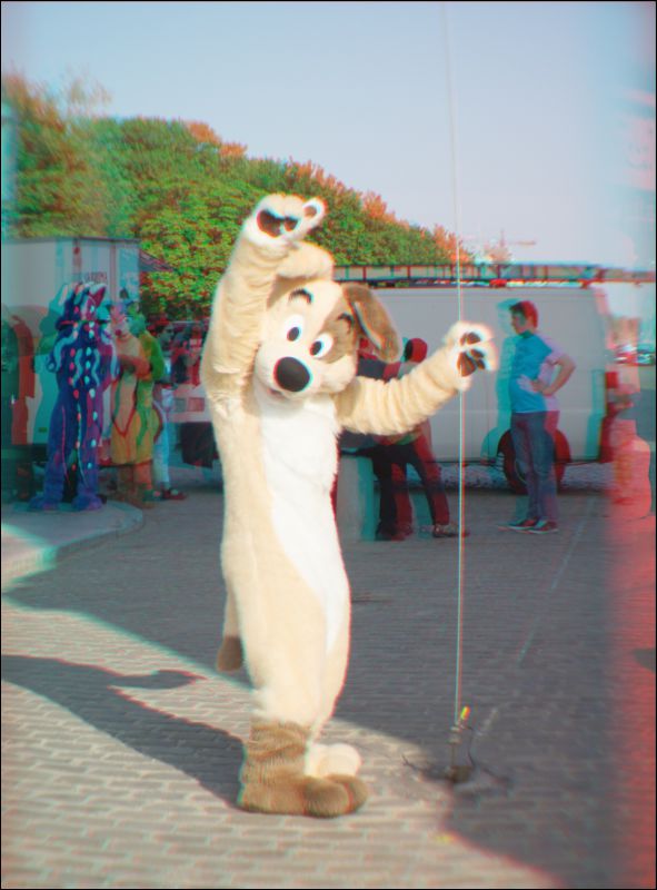 [Aoi_anaglyph_BSB_2006.jpg]