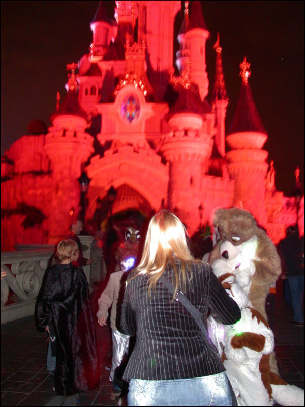 [DisneylandParis_Halloween2005_093.jpg]