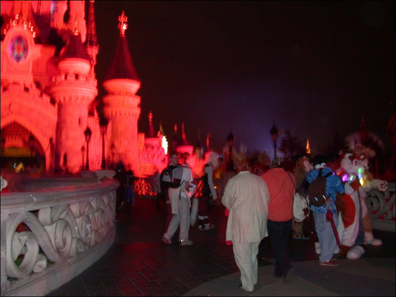 [DisneylandParis_Halloween2005_098.jpg]