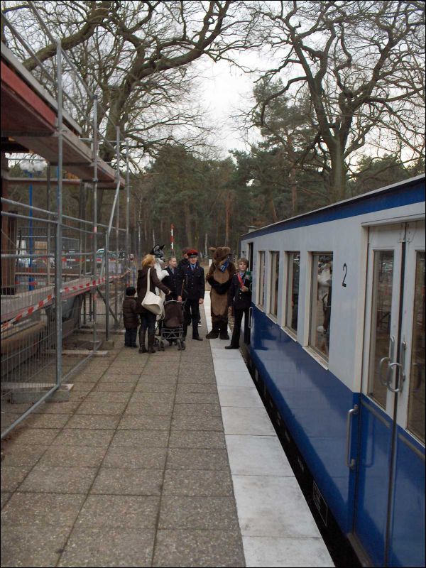 [Michiber_Neohyena_BerlinerPark20110326_167.jpg]