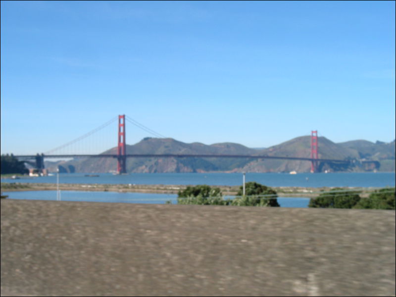 [20040121_Junkvist_GGBridge_01.jpg]